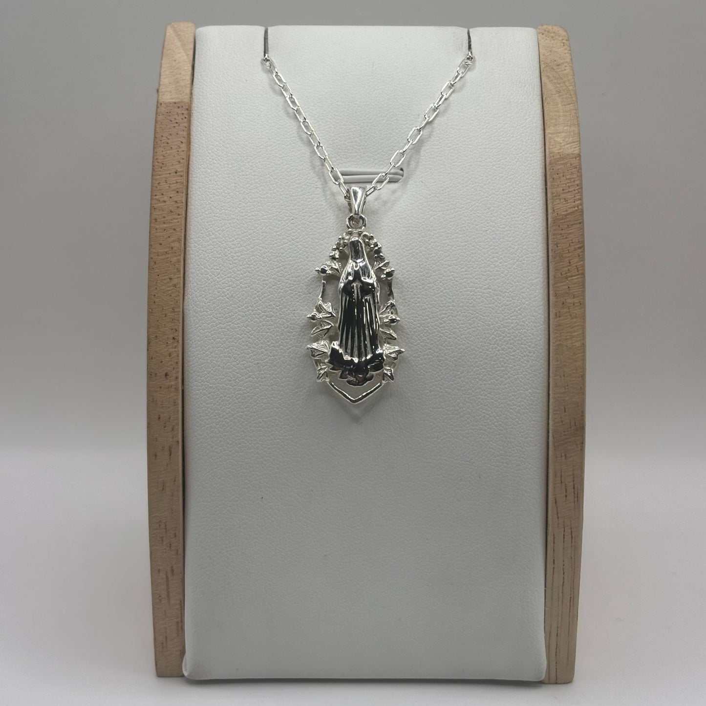 Colgante de la Virgen María en Plata 925