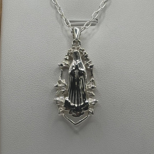 Colgante de la Virgen María en Plata 925