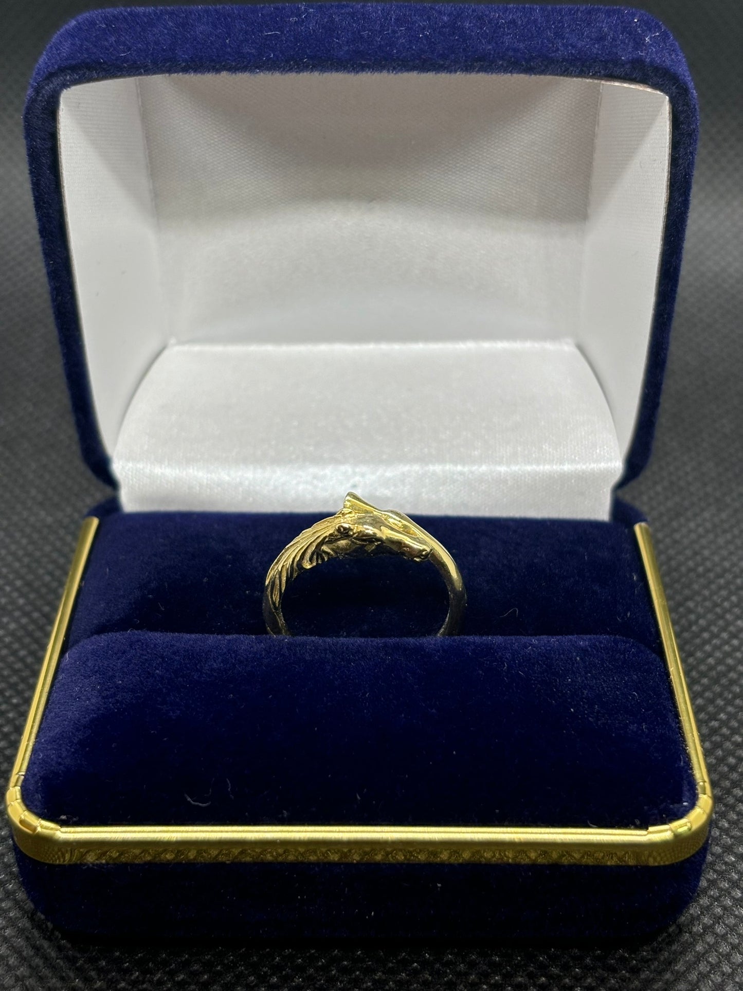 Anillo Caballo Mujer en Oro 18K