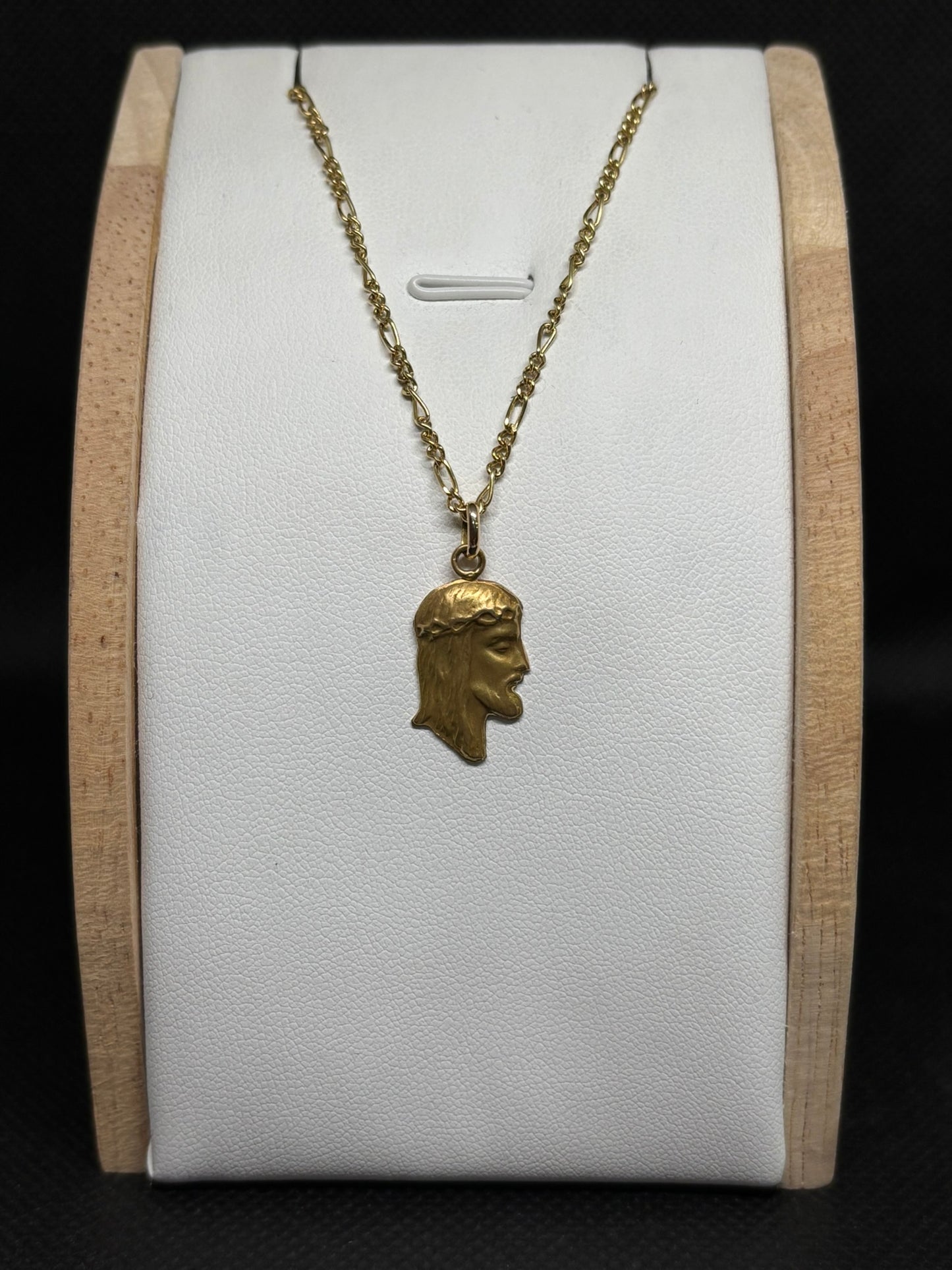Colgante Rostro de Jesús en Oro 18K