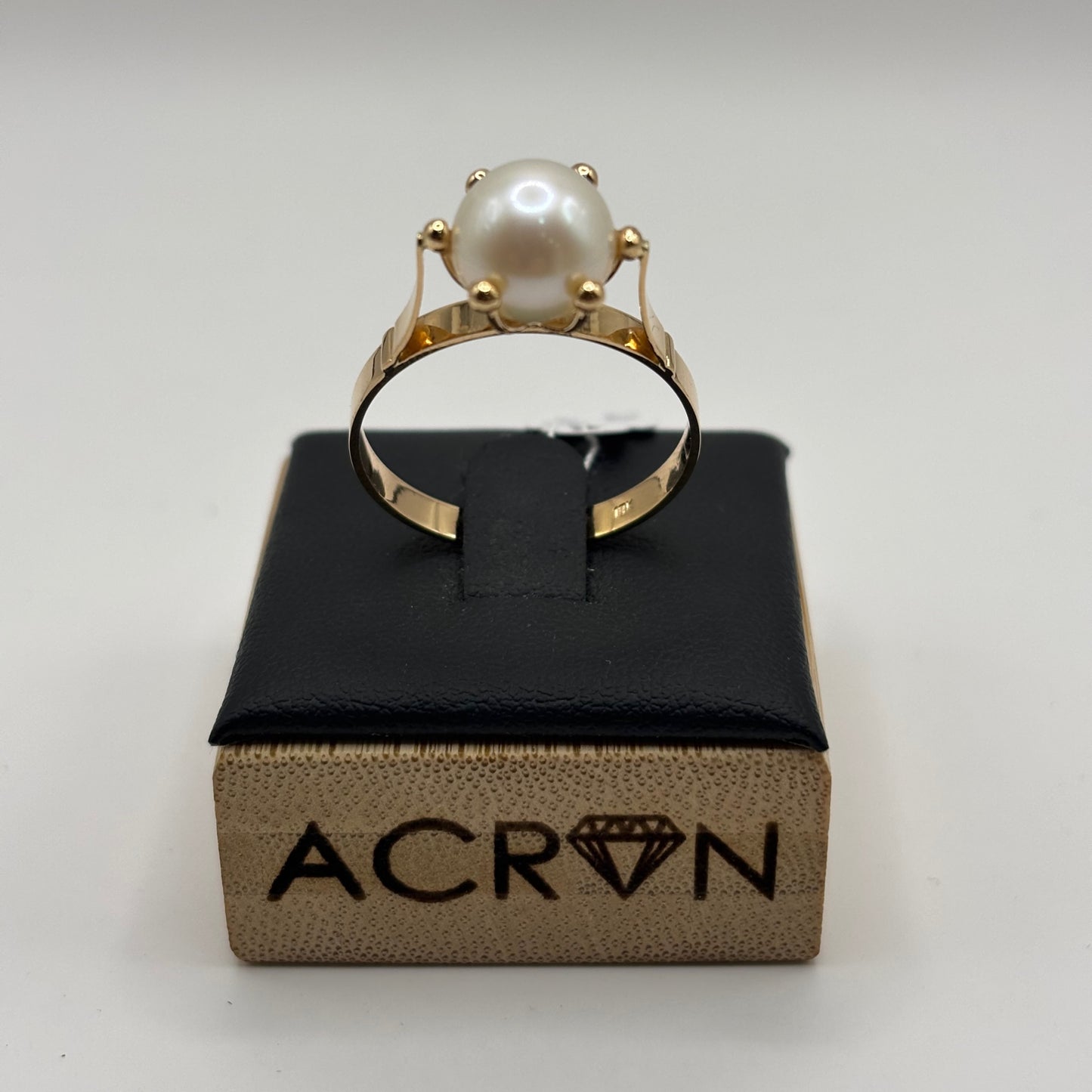 Anillo de Oro 18K con Perla Cultivada (3,73 g)
