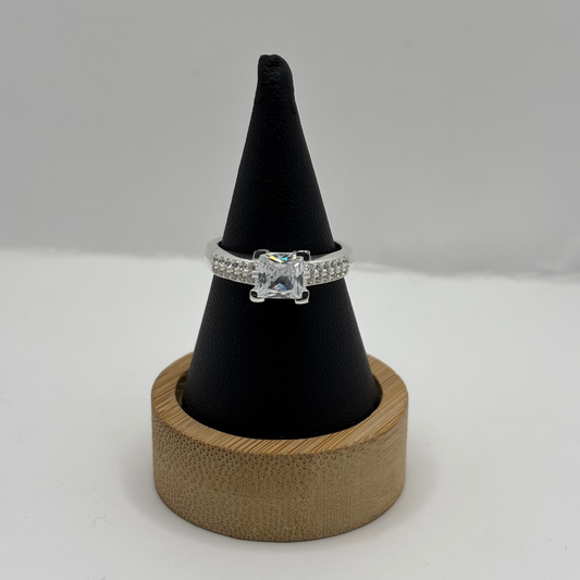 Anillo de Plata 925 Mujer Circones Piedra Central (Talla 15)