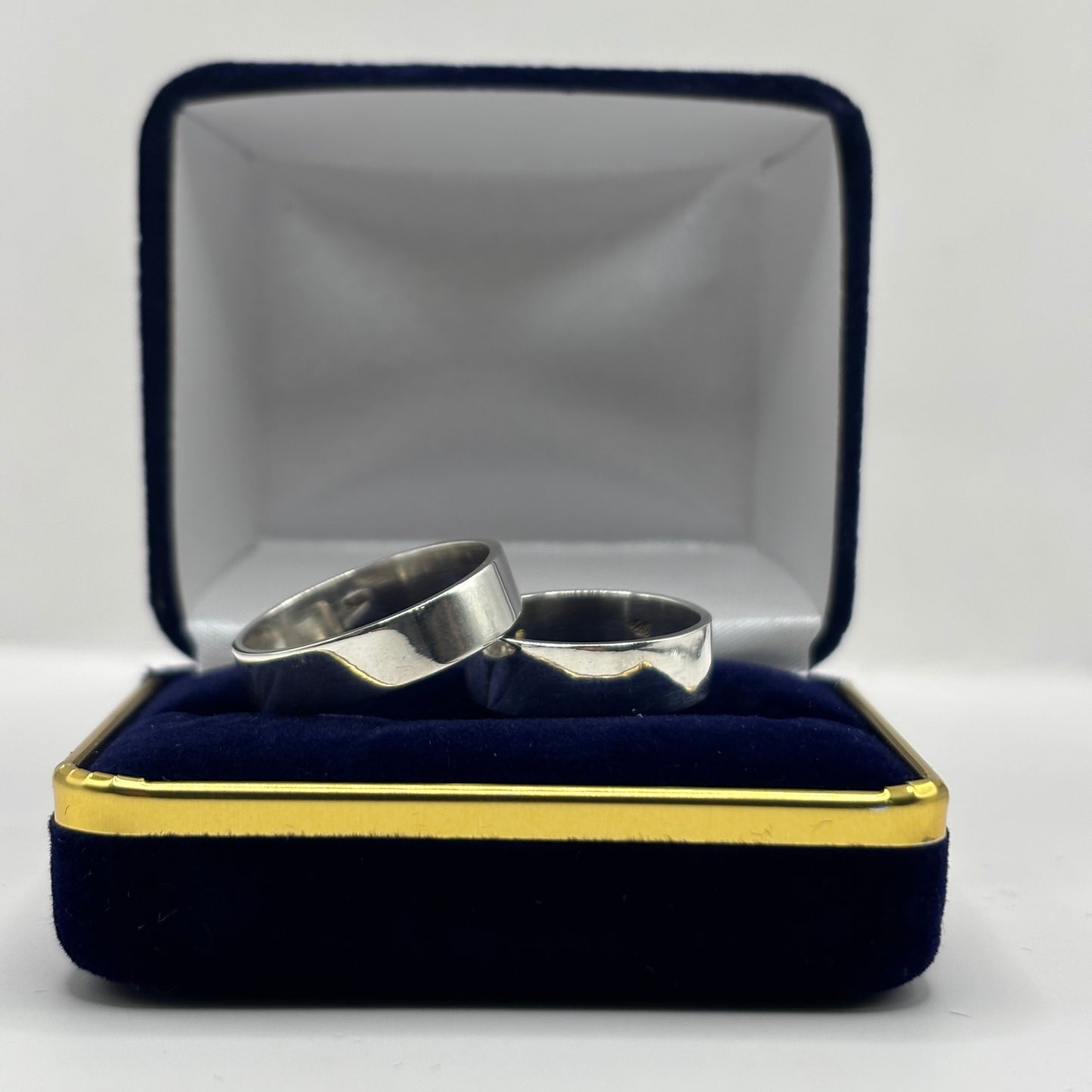 Par de Argollas de Compromiso "Destino" Personalizable en Plata 925