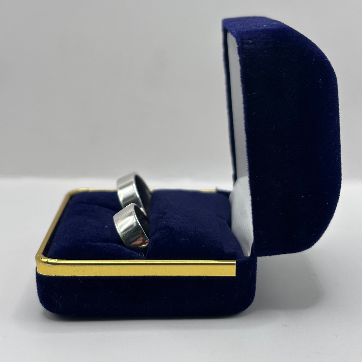 Par de Argollas de Compromiso "Destino" Personalizable en Plata 925
