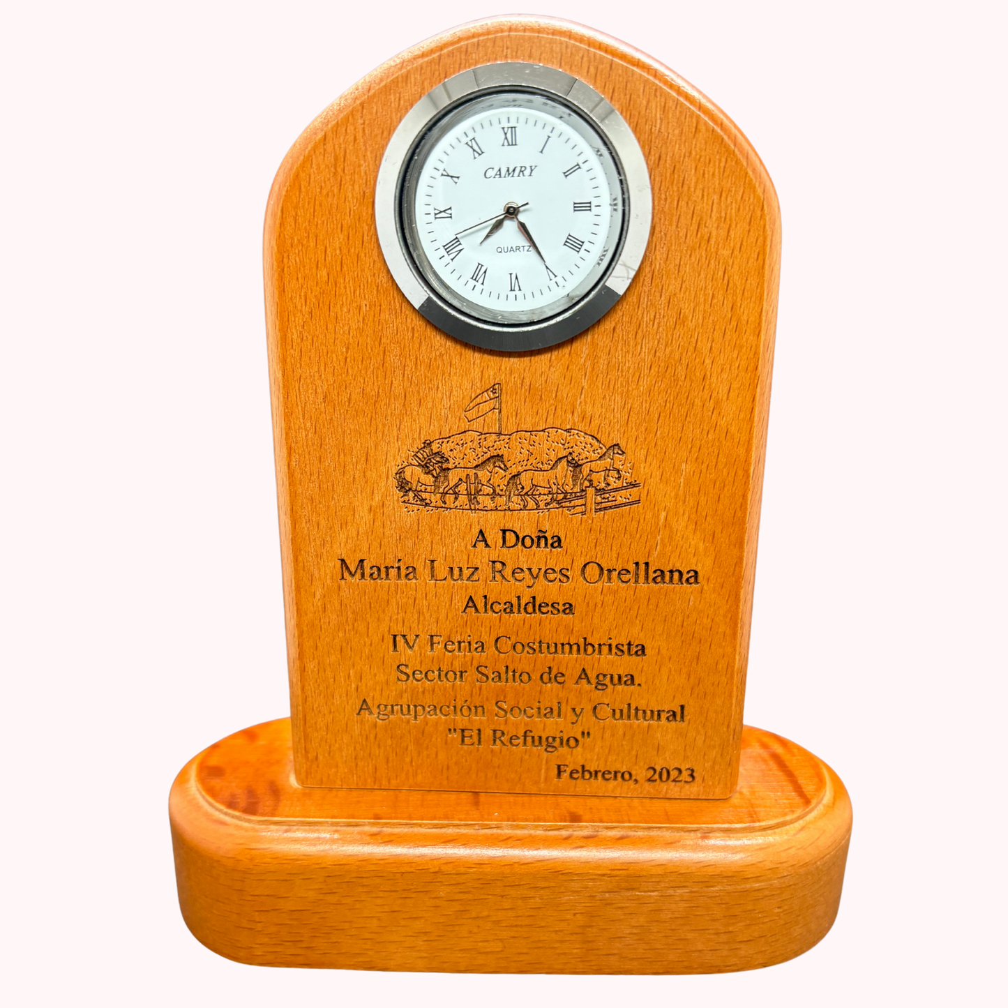 Galvano Medio Punto Madera Raulí con Reloj Grabado Láser Personalizado